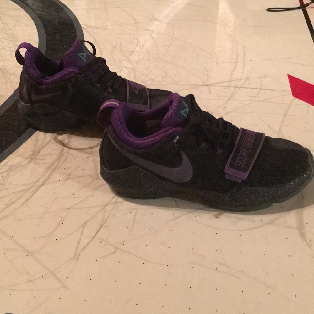 Nike Paul George PG 1 Score in Bunches Jelly Shoes